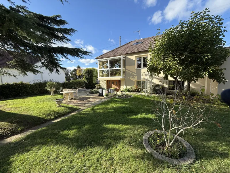 MAISON INDIVIDUELLE SUR SOUS-SOL COMPLET - GARAGE ACCOLÉ - CAEN ST JEAN EUDES