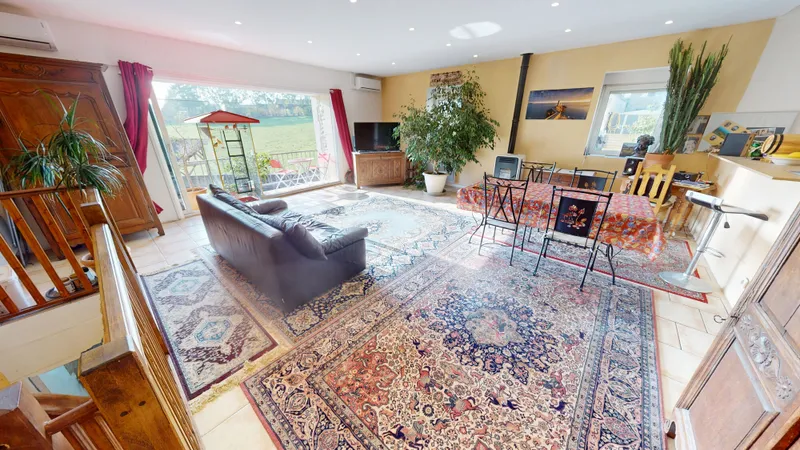 MAISON EN PIERRE - 3 CHAMBRES - PROCHE FALAISE CENTRE