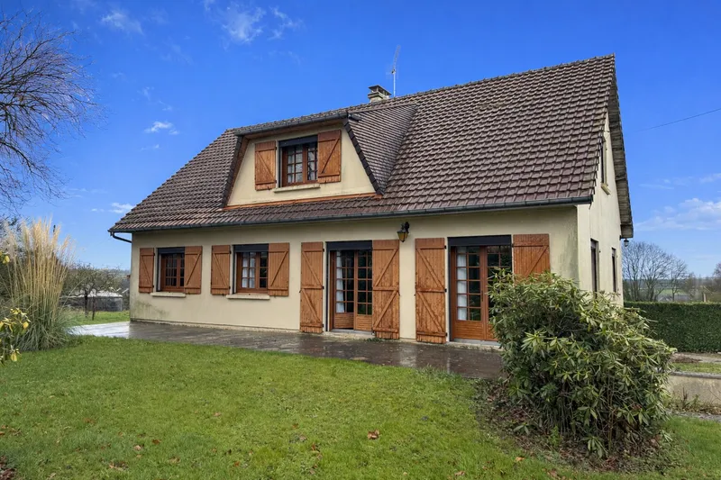 MAISON INDIVIDUELLE 3 CHAMBRES SUR SOUS-SOL - SECTEUR EVRECY