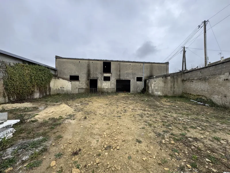 MAISON A REHABILITER - PROCHE COMMODITES - IDEAL INVESTISSEUR