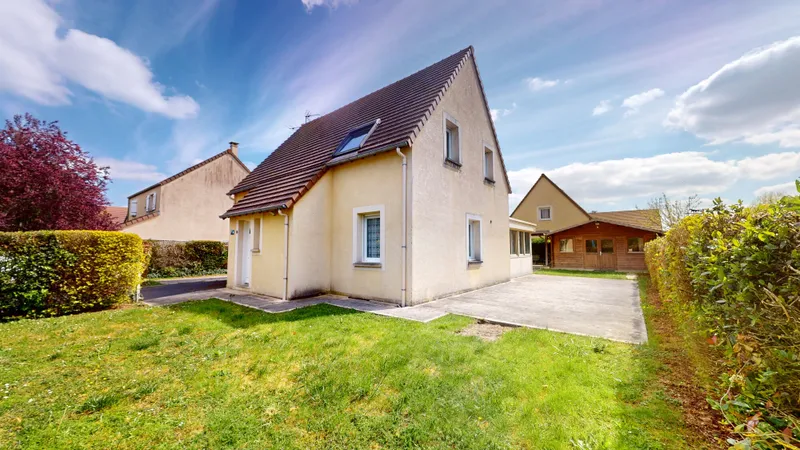 MAISON 3 CHAMBRES - GRANDE VERANDA EXPOSEE SUD - MEZIDON-CANON