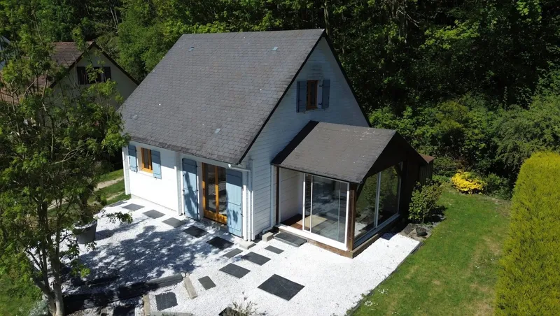 MAISON INDEPENDANTE - 3 CHAMBRES - BRANVILLE