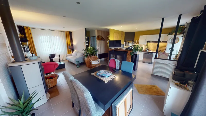 MAISON INDIVIDUELLE 2 CHAMBRES SUR SOUS-SOL - 4,5 KMS DE BAYEUX SUD